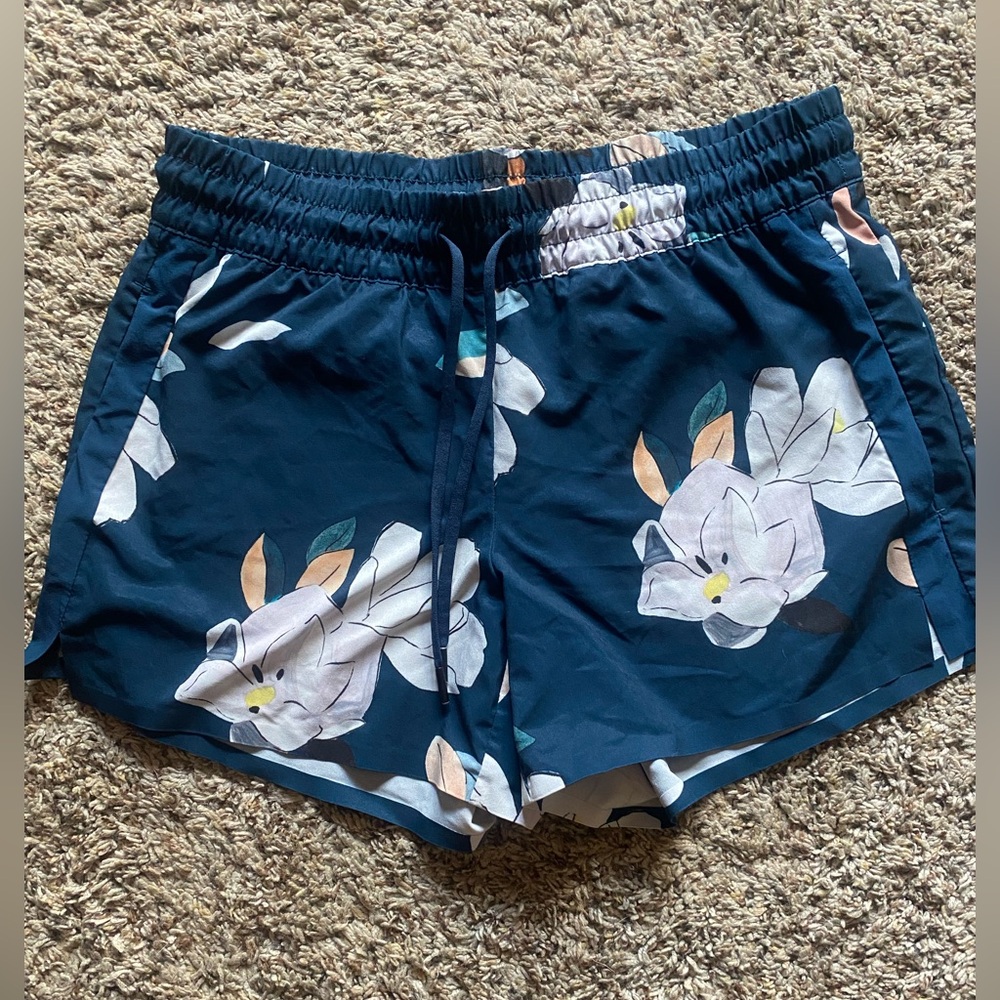 Athleta shorts